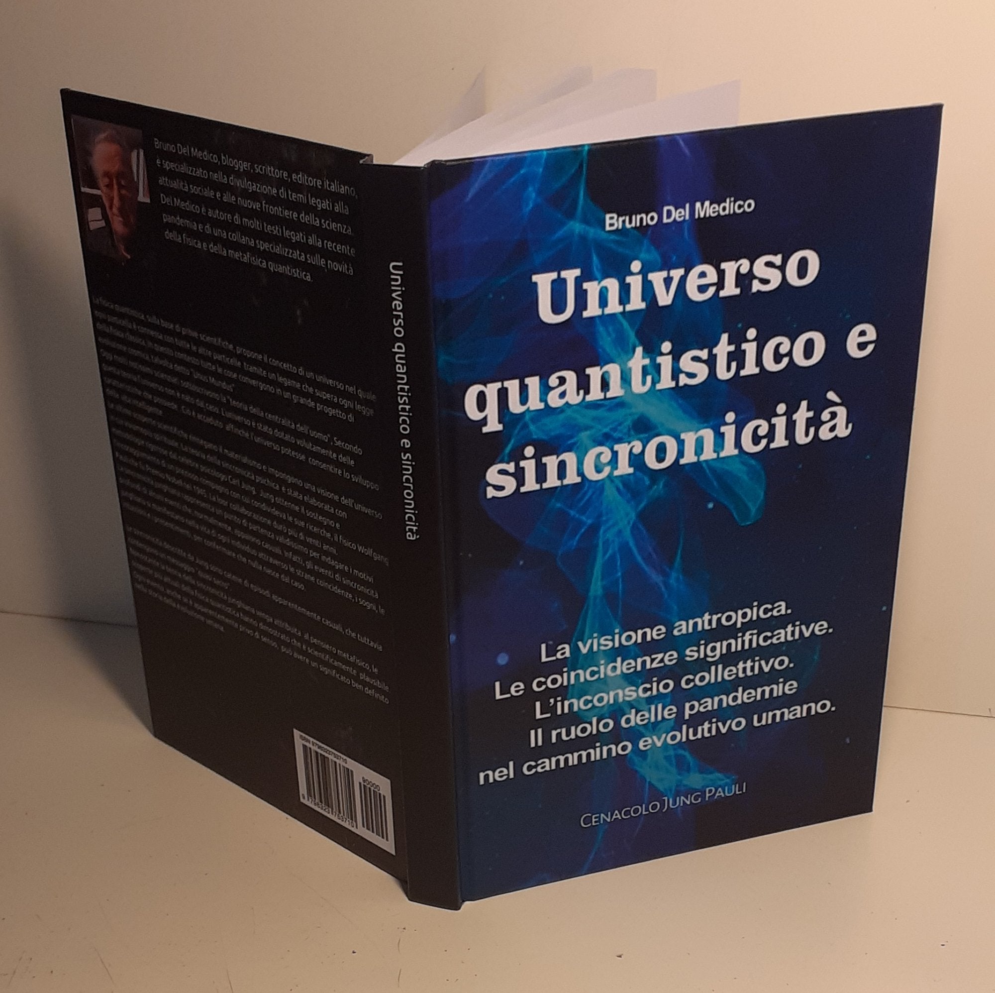Universo quantistico  e sincronicità (rilegatura cartonata)